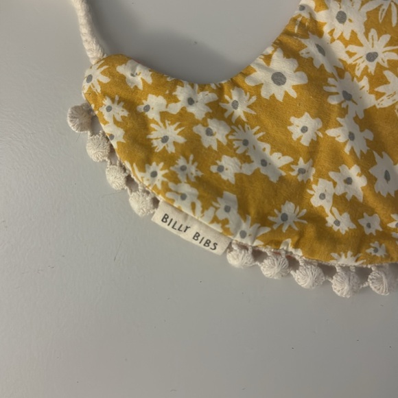 BILLY BIBS Handmade Reversible Baby Bib - Picture 3 of 4